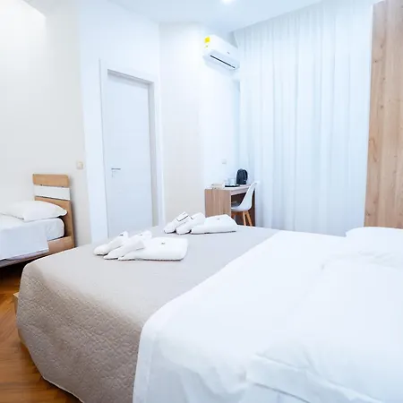 בית הארחה Amuri Luxury Centro
